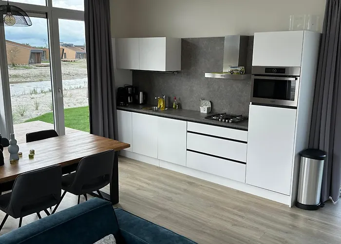 3 Bedroom Pet Friendly Home In Hindeloopen